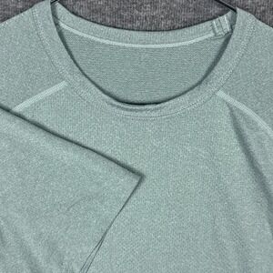 Born Primitive Heritage Shirt Mens Large Green Performance Gym Mesh Stretch Tee‎